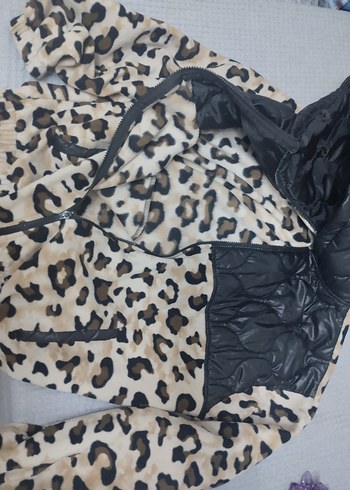 Kürklü Leopar Desenli Kadın Kışlık ceket - Görsel 4