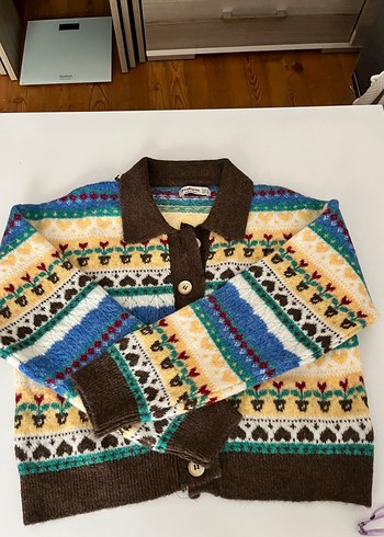 Renkli Örgü Desenli Hırka - Görsel 4