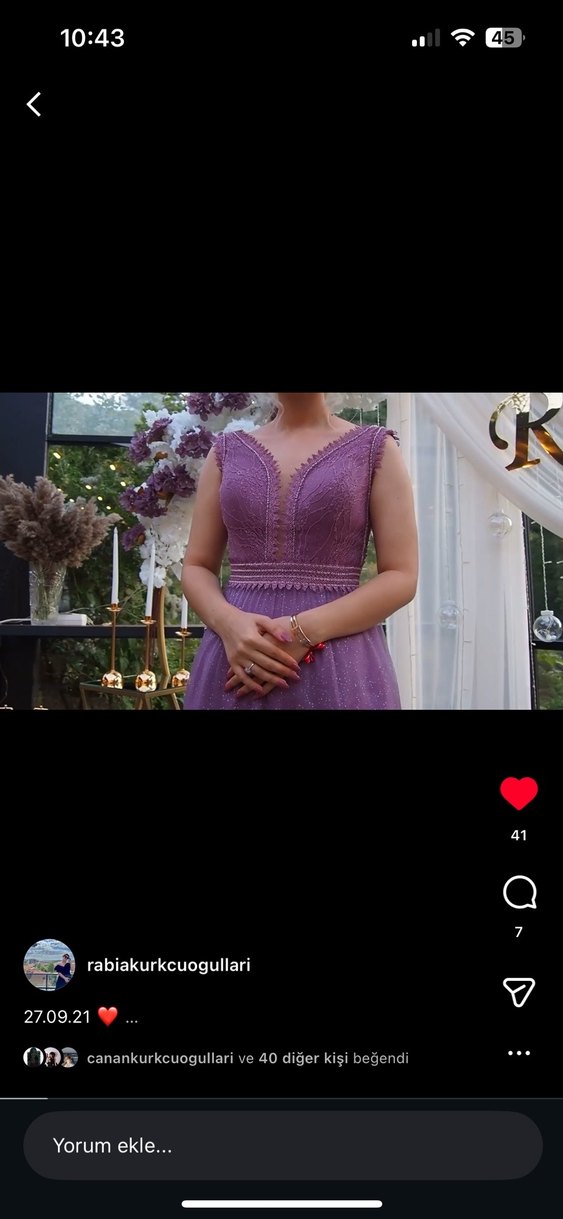 Dantel Detaylı Uzun Mor V Yakalı Abiye - Görsel 3