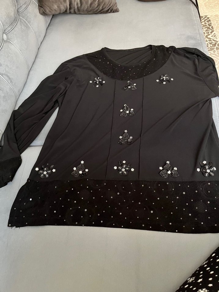 Pul İşlemeli Siyah Gotik Kadın Bluz - Görsel 2