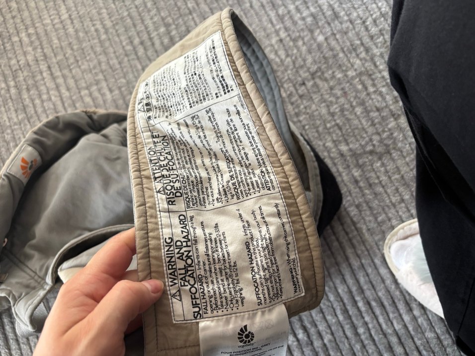 Gri Ergobaby Bebek Taşıyıcı - Görsel 4