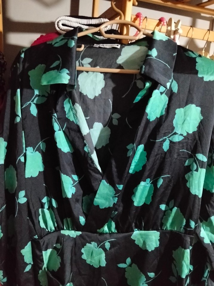 Zara V Yaka Baglamali elbise saten - Görsel 2