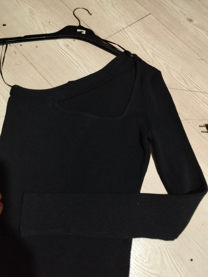 Siyah V Yakalı Drapeli Triko Elbise - Görsel 3