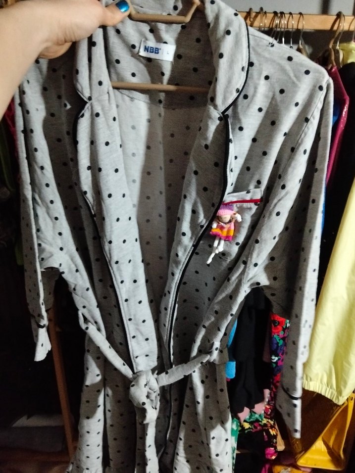 Gri Puantiyeli Uzun Kadın Sabahlık - Görsel 4