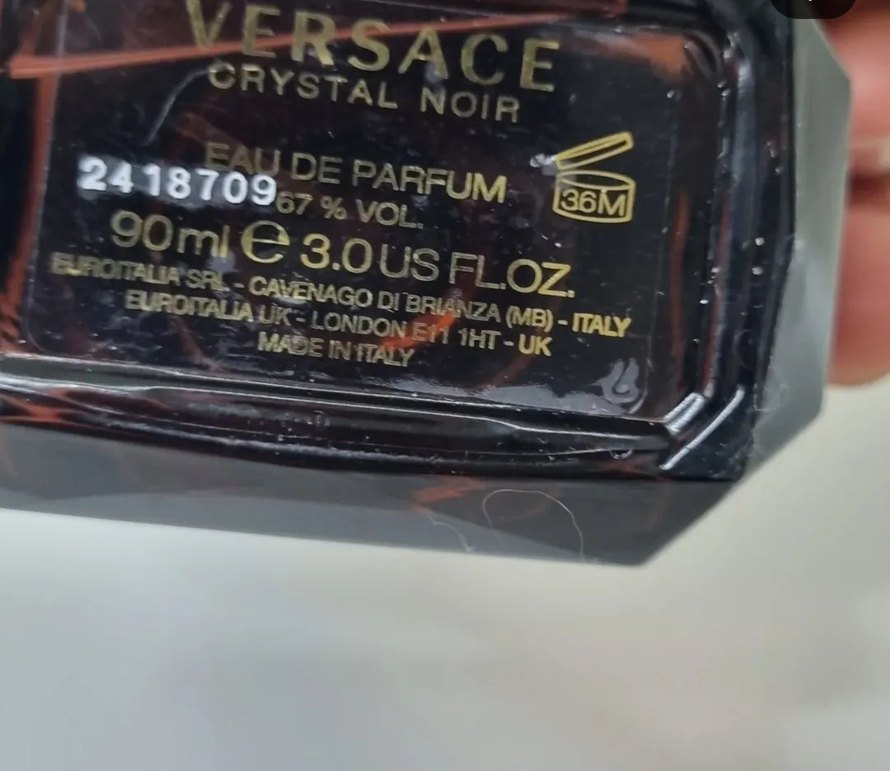Versace Crystal Noir Kadın Parfümü - Görsel 2