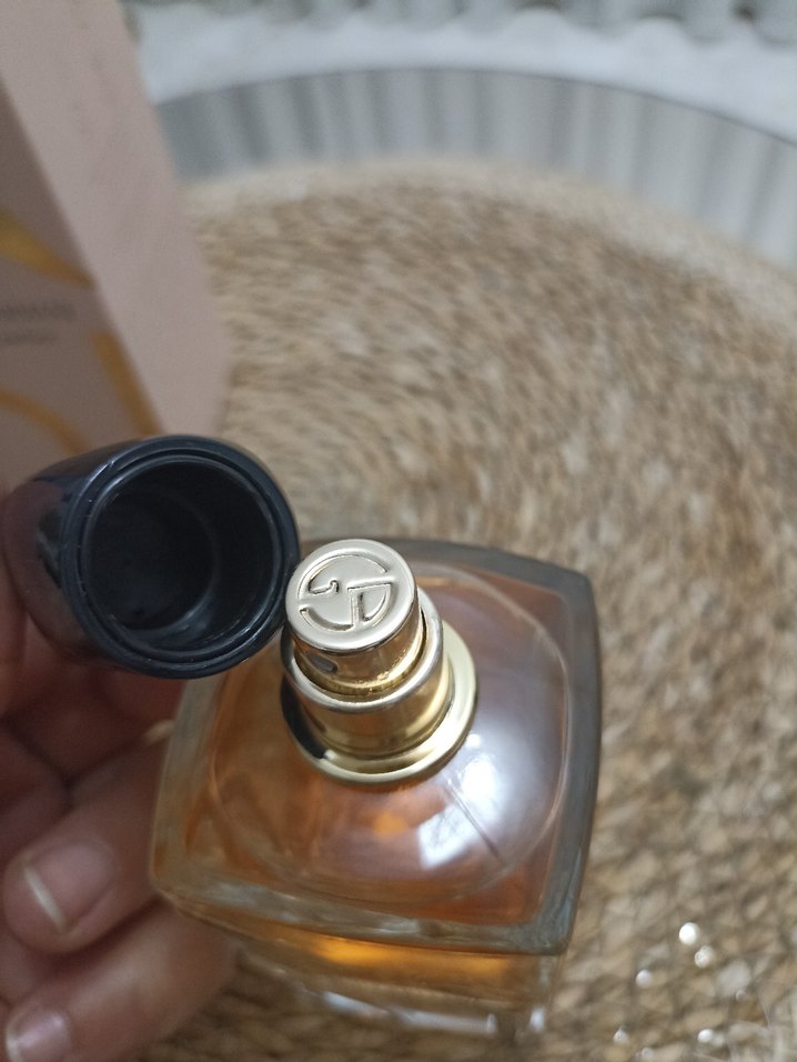 Giorgio Armani Eau de Parfum Kadın Parfümü - Görsel 2