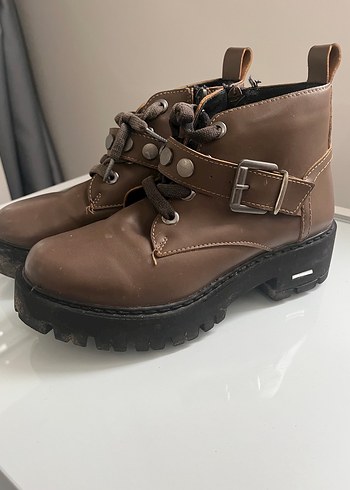 Tokalı Kahverengi  Kadın Bot - Görsel 2