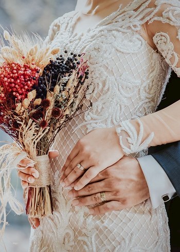 Laberia marka özel tasarım el işlemesi balık model gelinlik - Görsel 3