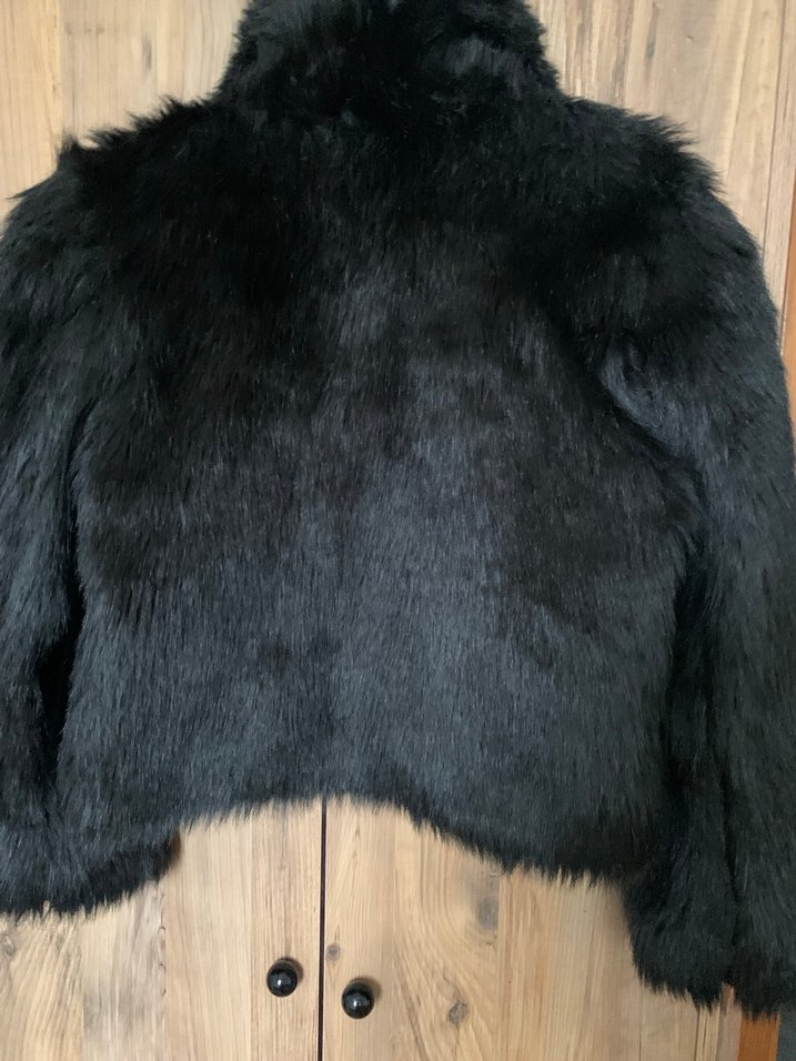 Siyah Kadın Kürk - Görsel 2