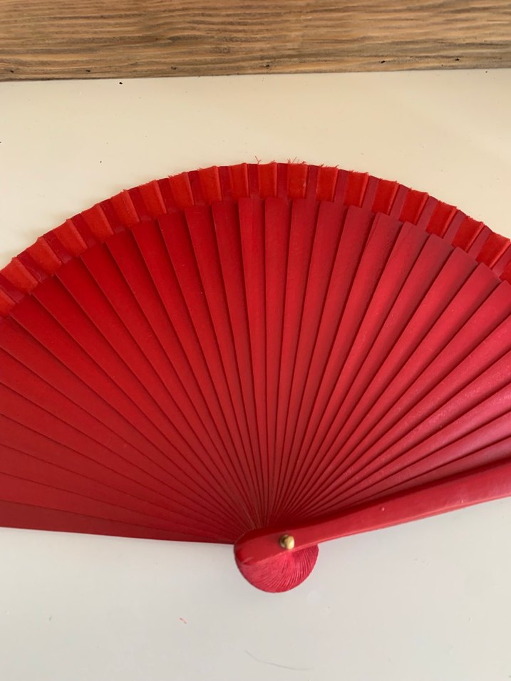 Uzakdoğu Kırmızı Çiçek Desenli Katlanabilir Yelpaze - Görsel 2