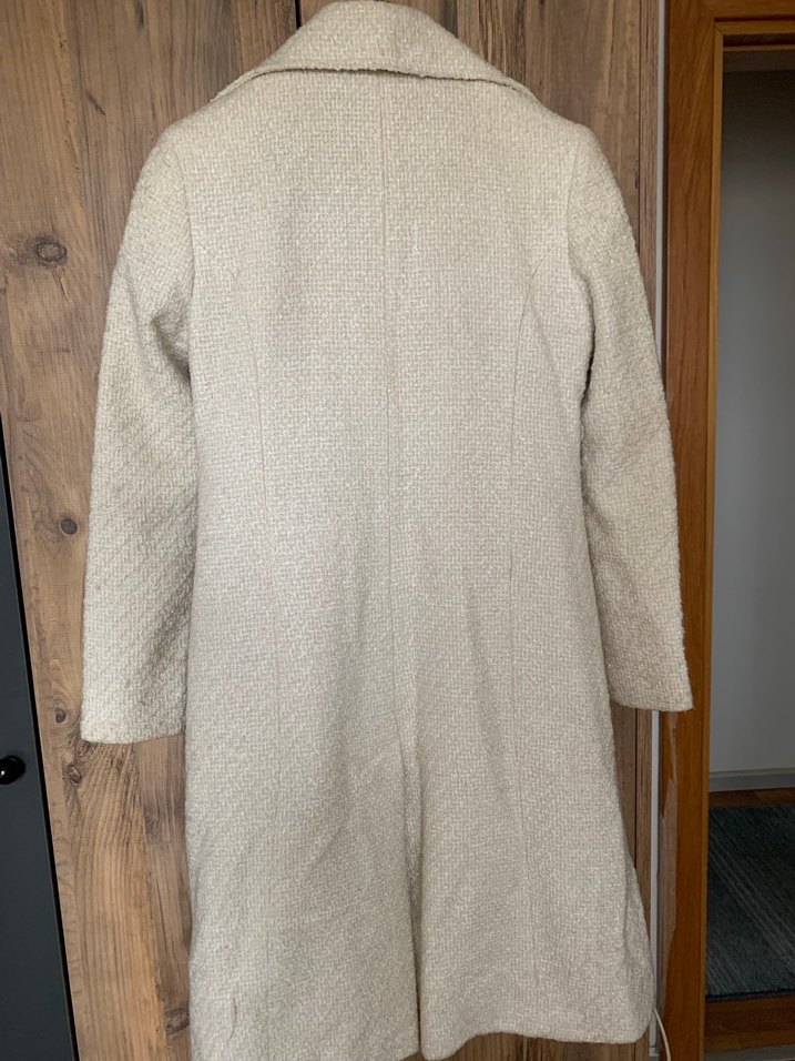 Krem Renk Uzun Astarlı Pardesü - Görsel 5