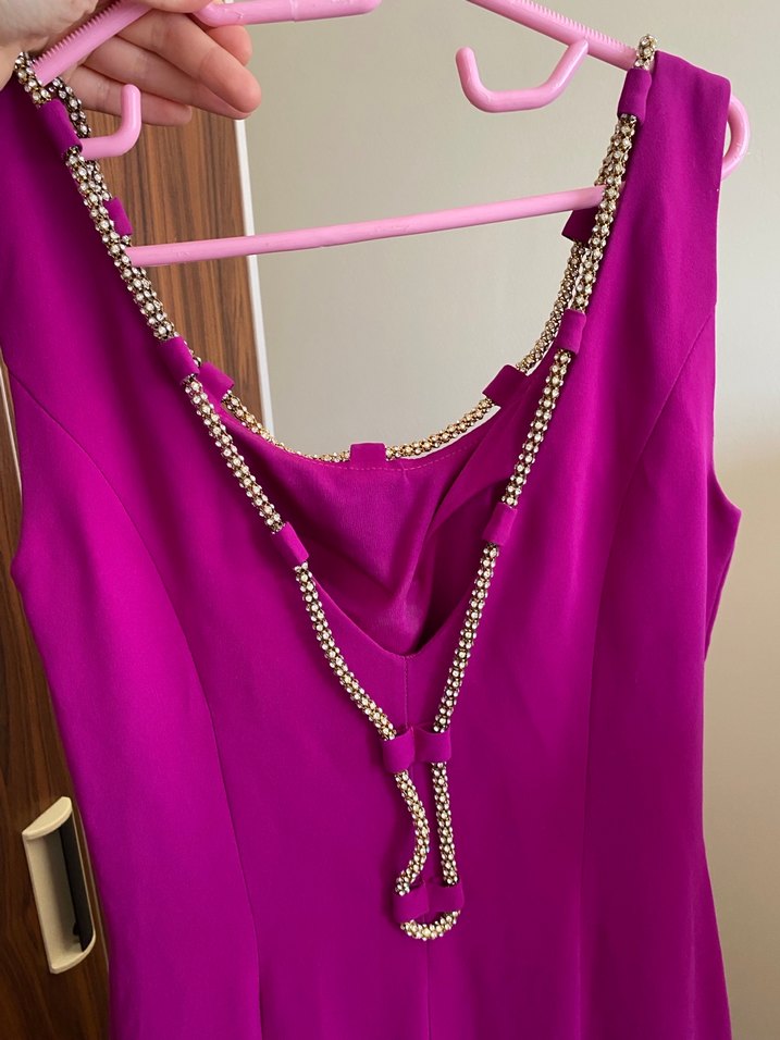 Zincir Detaylı  Mor Uzun Elbise - Görsel 3