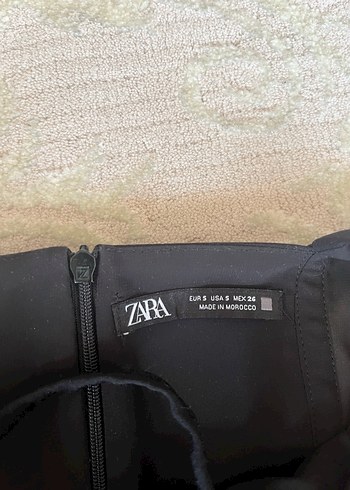 Zara Siyah Midi Elbise - Görsel 3