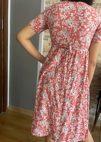 Düğmeli kırmızı V Yaka Midi Elbise - Görsel 2