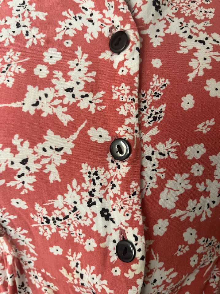 Düğmeli kırmızı V Yaka Midi Elbise - Görsel 4