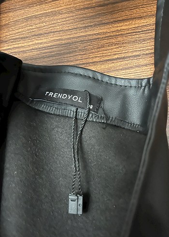 Tokalı Siyah Deri Midi Tulum - Görsel 4