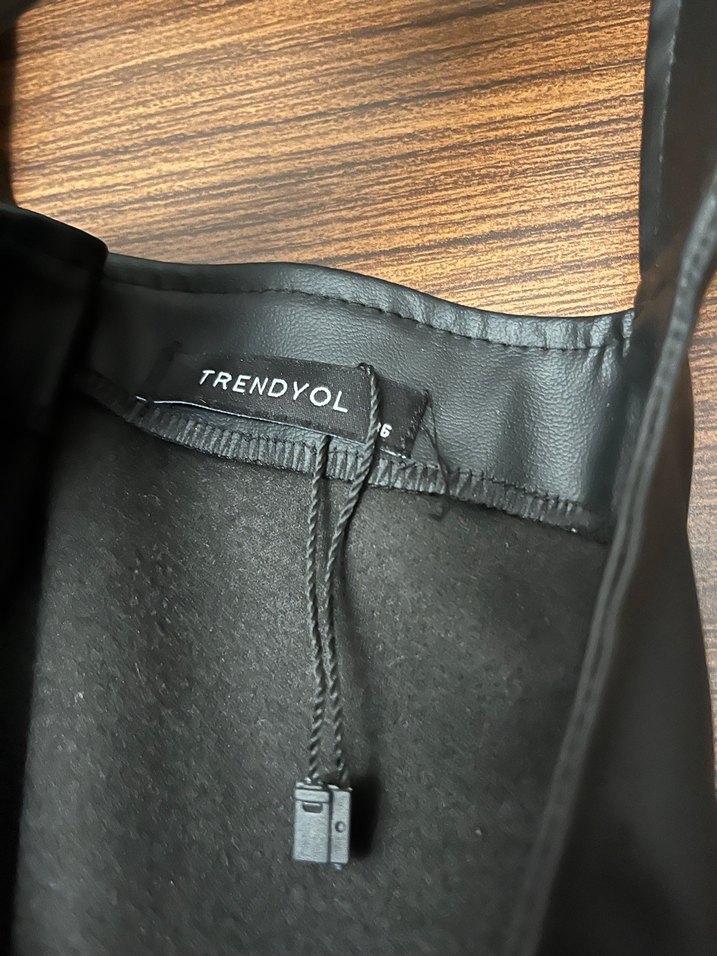 Tokalı Siyah Deri Midi Tulum - Görsel 4