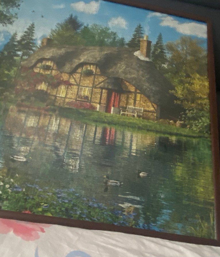 Çiçekli Bahçe ve Göl Manzaralı Puzzle - Görsel 3