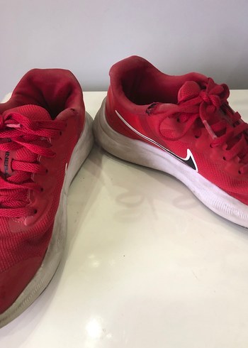 Kırmızı Bağcıklı Kadın Spor Ayakkabı - Görsel 4