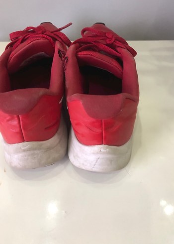 Kırmızı Bağcıklı Kadın Spor Ayakkabı - Görsel 3