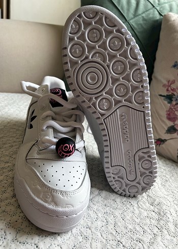 Kadın Beyaz Renkli Adidas Platform Spor Ayakkabı,Orijinal - Görsel 3