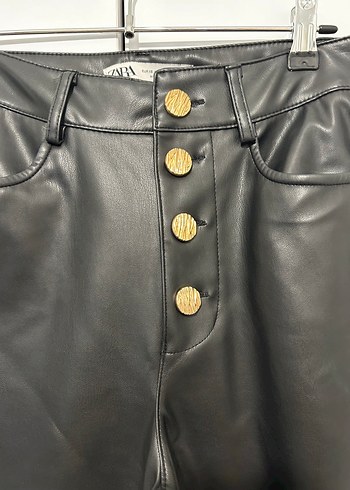 ZARA Düğmeli Siyah Deri Kadın Pantolon - Görsel 4