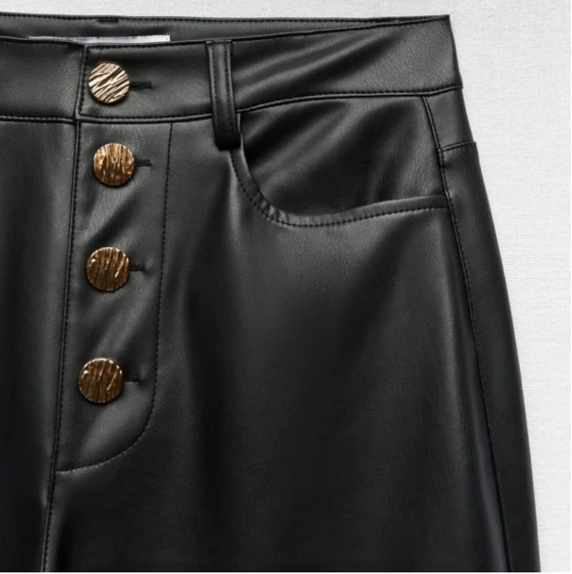 ZARA Düğmeli Siyah Deri Kadın Pantolon - Görsel 2