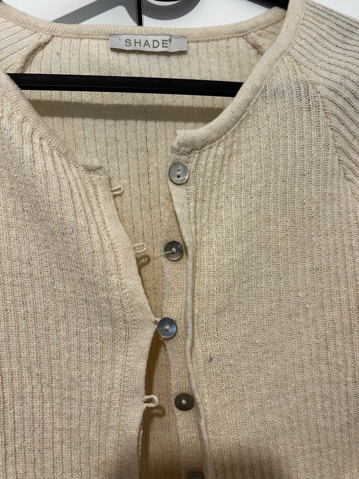 Bej Düğmeli Triko Kadın Hırka - Görsel 4