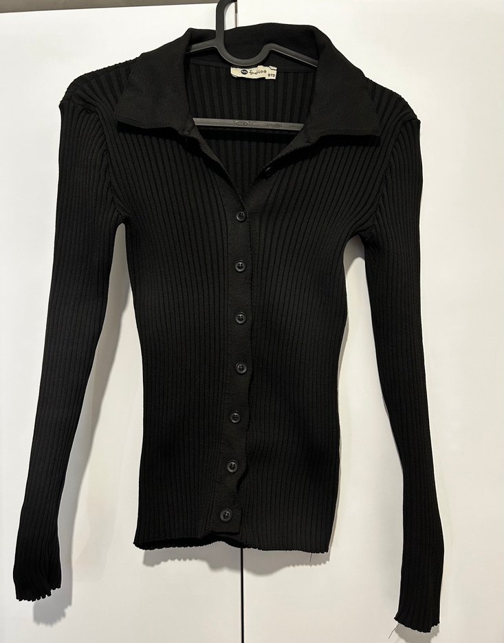 Düğmeli Siyah Kadın Triko Gömlek - Görsel 3