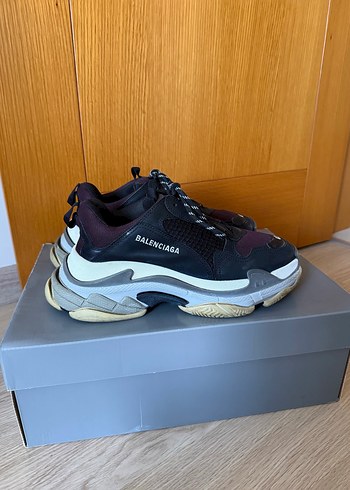 Balenciaga 41