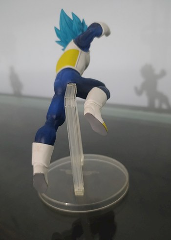 Dragon ball Vegeta figürü - Görsel 3