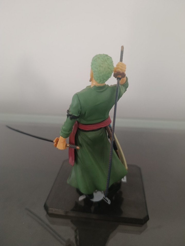 One piece Roronoa Zoro Figürü - Görsel 3