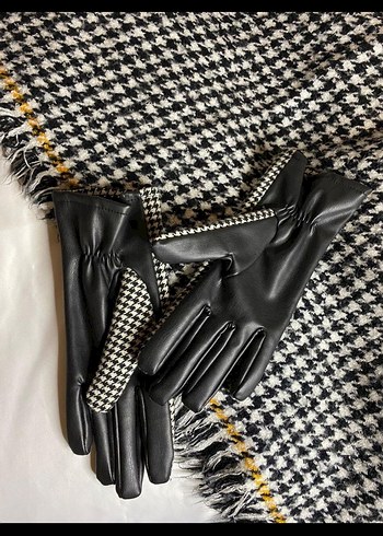 Zara atkı eldiven takım - Görsel 2