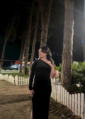 Kadife Siyah Gotik Elbise - Görsel 2