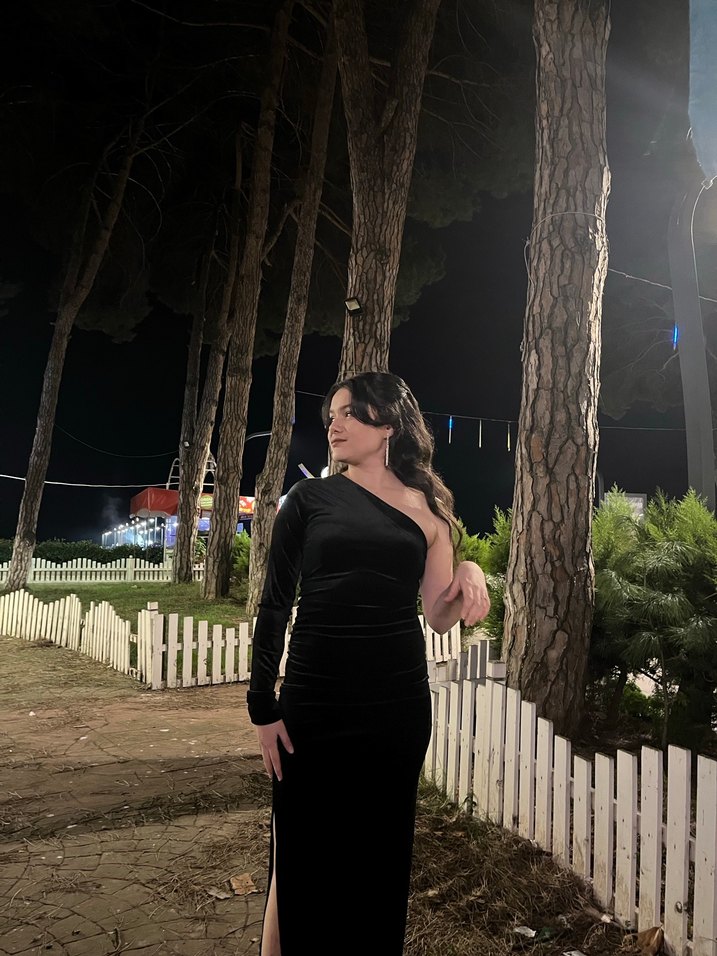 Kadife Siyah Gotik Elbise - Görsel 2