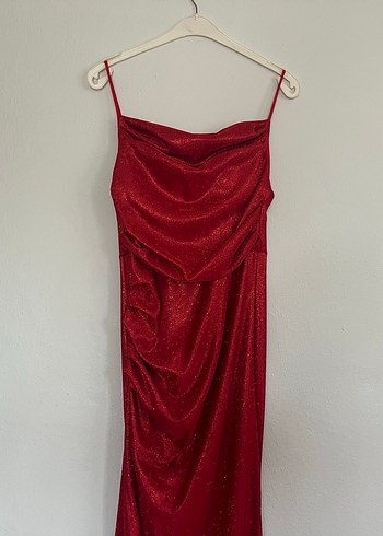 Kırmızı Uzun Drapeli Kadın Abiye - Görsel 2