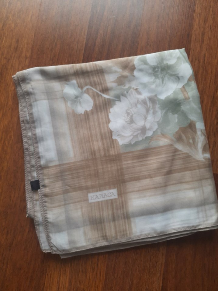 Karaca Büyük Boy Eşarp - Görsel 2