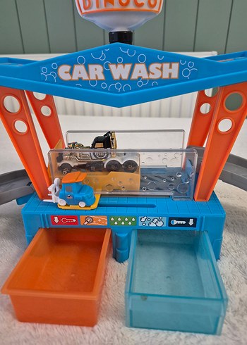 Disney Cars Dinoco Araba Yıkama Seti - Görsel 6