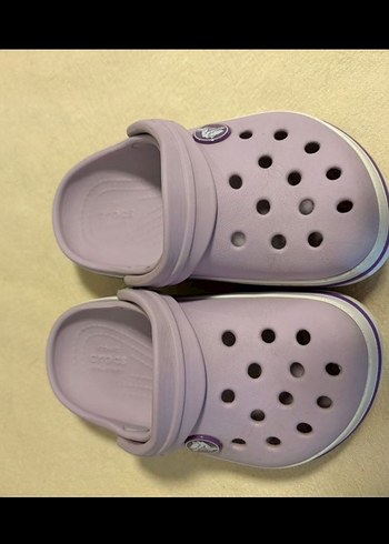 Crocs 24