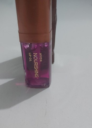 Bej Parlak Dudak Parlatıcısı - AVON - Görsel 3