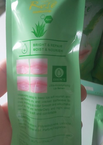 Yeşil Pastel Dudak Bakım serumu - Görsel 5