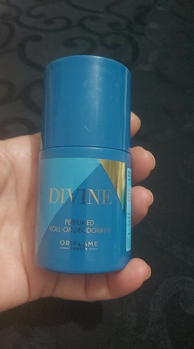 Oriflame Divine Parfümlü Kadın Roll-On Deodorant - Görsel 2