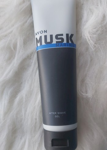 Avon Erkek Bakım Seti - Musk+, Şampuan, Vücut Yıkama - Görsel 3