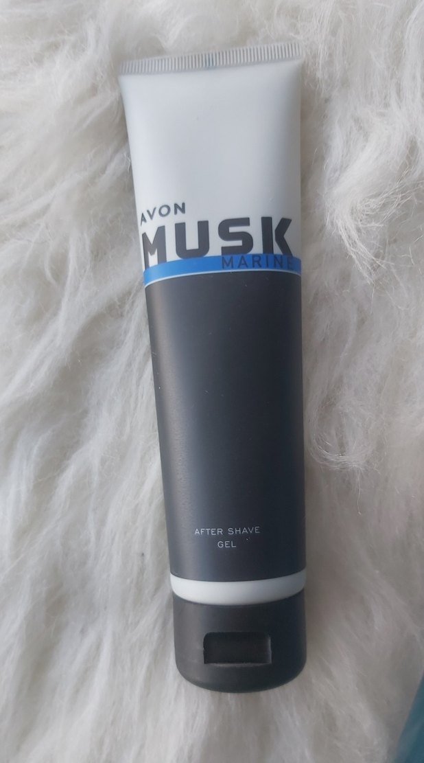 Avon Erkek Bakım Seti - Musk+, Şampuan, Vücut Yıkama - Görsel 3