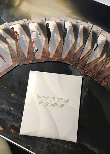 Trabzonspor Pre-Season 2025/26 Sıfır Tam Kutu + Sürpriz Kartlar - Görsel 4