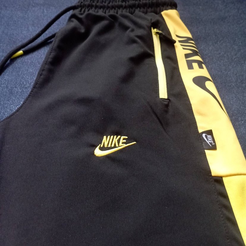 Nike Siyah Sarı Fermuarlı Erkek Eşofman Altı - Görsel 4