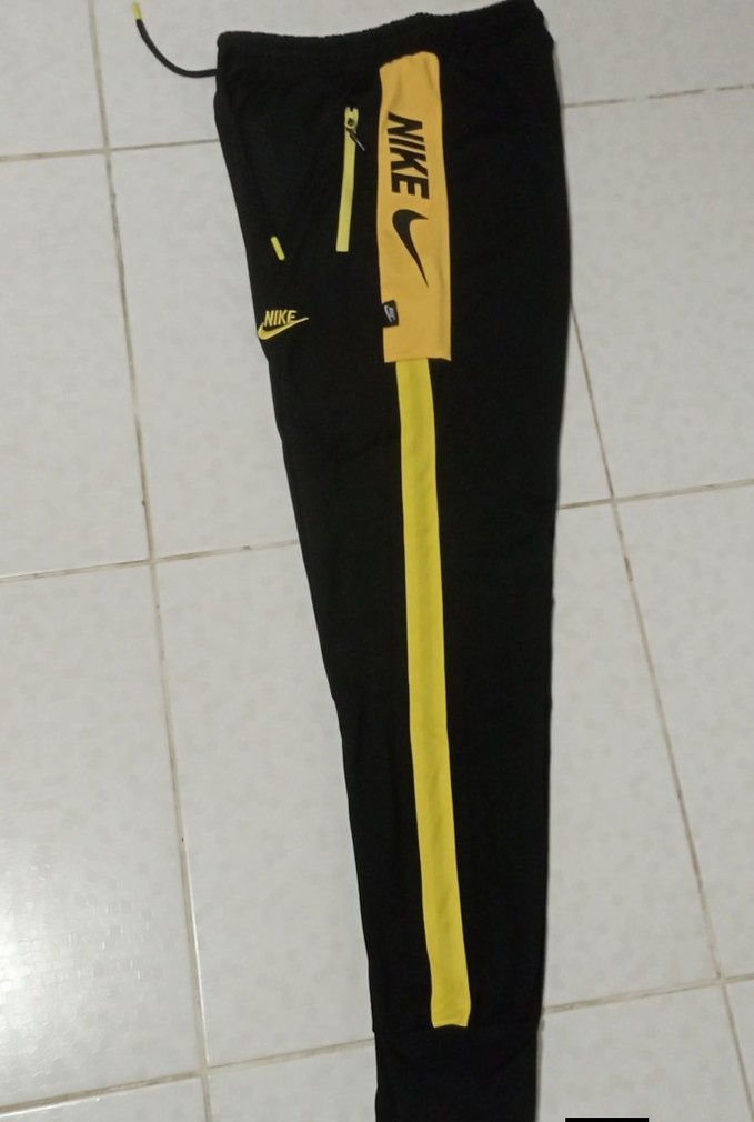 Nike Siyah Sarı Fermuarlı Erkek Eşofman Altı - Görsel 3