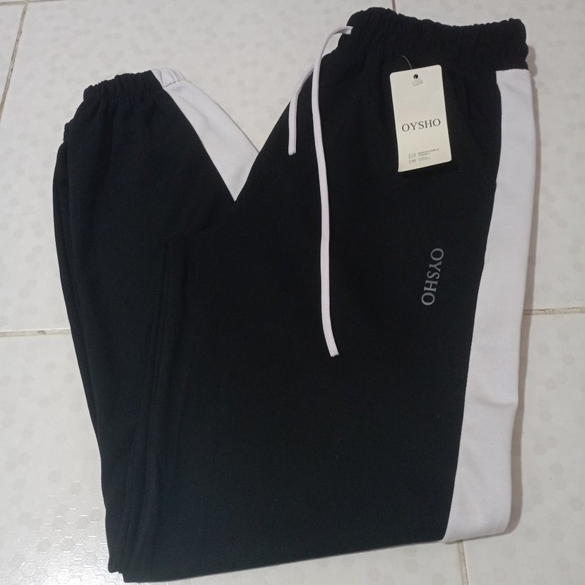 Gri ve Siyah Erkek Spor Eşofman Altı - Görsel 3