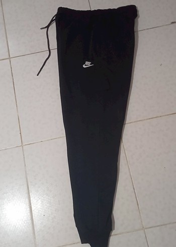 Erkek Siyah Nike Kargo pantolonu - Görsel 4