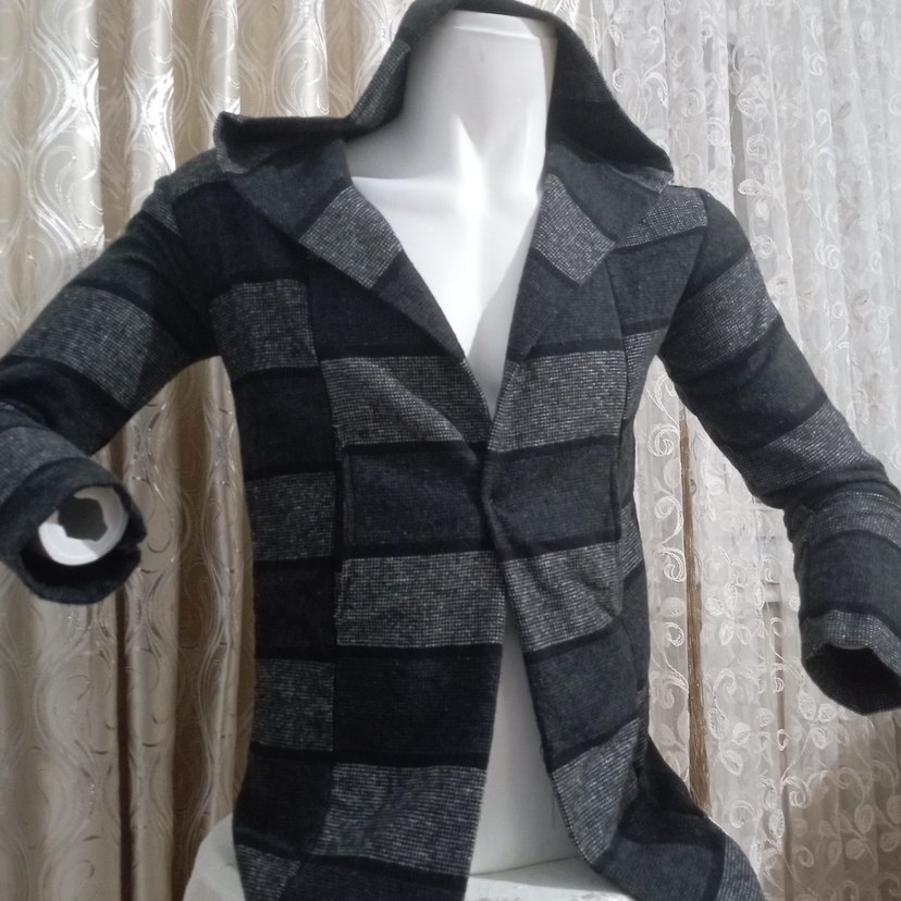 Gri Desenli Erkek Kapşonlu Manço Hırka - Görsel 5